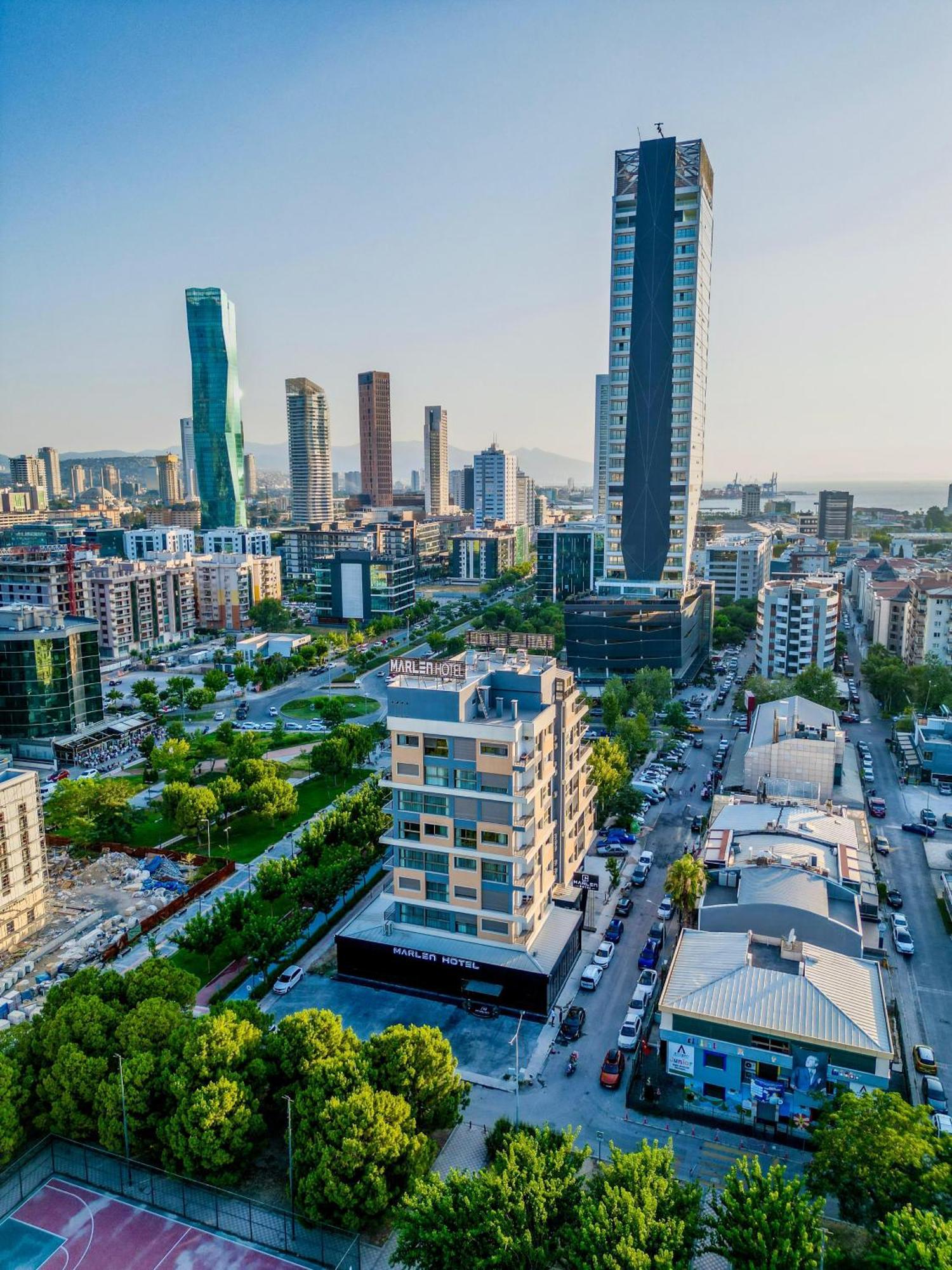 Marlen Hotel Bayrakli İzmir Exterior foto