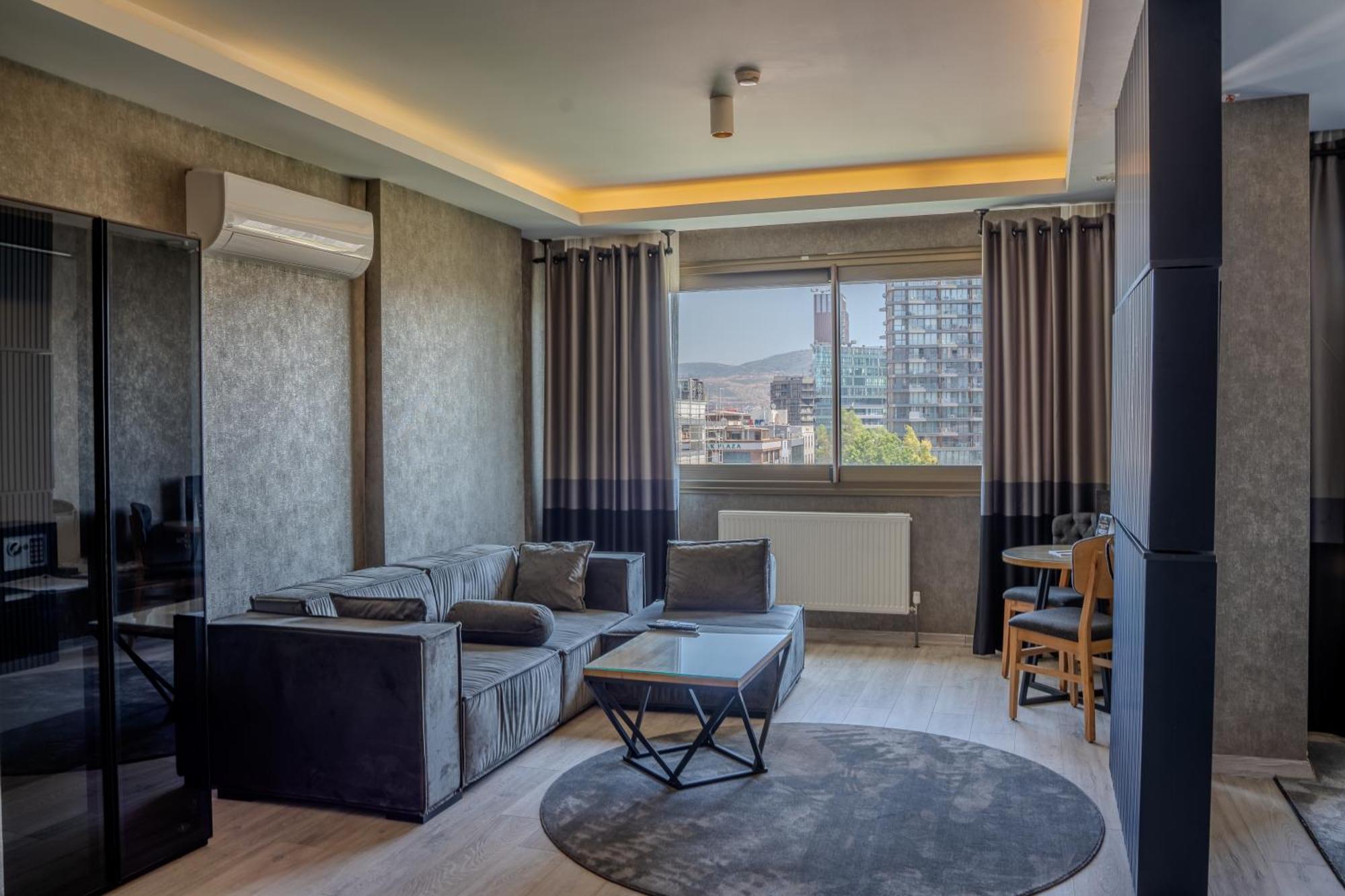 Marlen Hotel Bayrakli İzmir Exterior foto